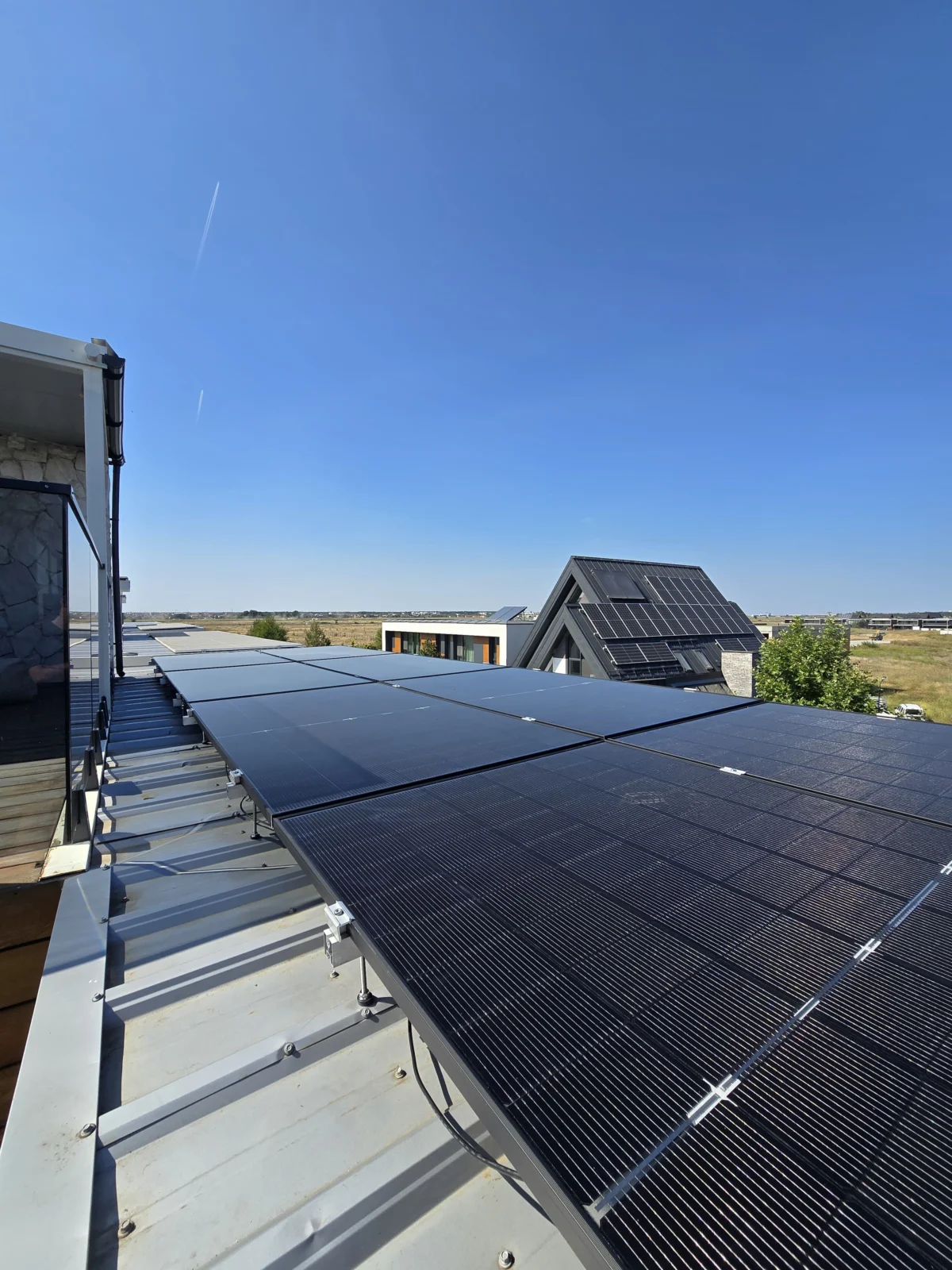Sistem fotovoltaic PowerSense 15 kWp în Voluntari, Ilfov imagine proiect 2