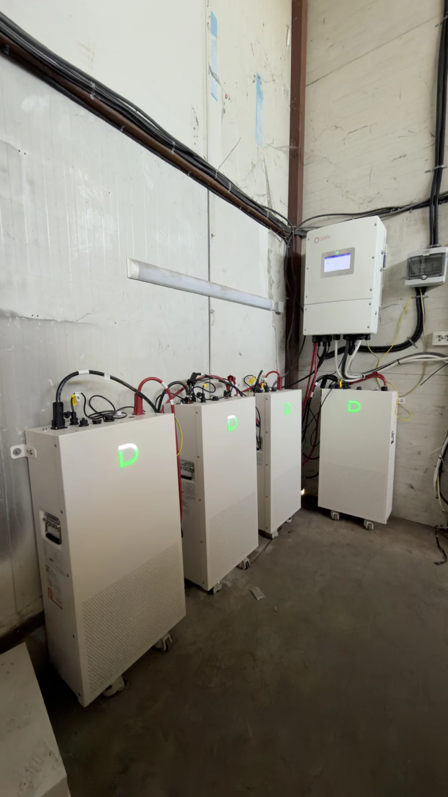 Sistem fotovoltaic PowerSense 15,3 kWp în Raureni, Valcea